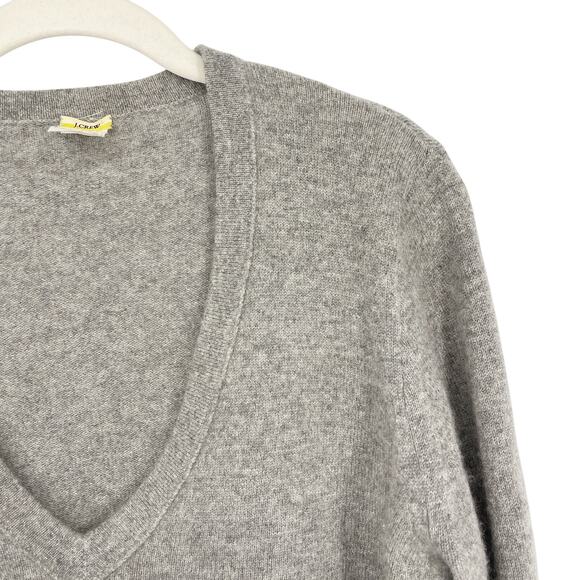 J.Crew 100% Cashmere Sweater Gray V Neck Rolled Hem Italian Yarn Large Soft Luxe - Picture 3 of 6